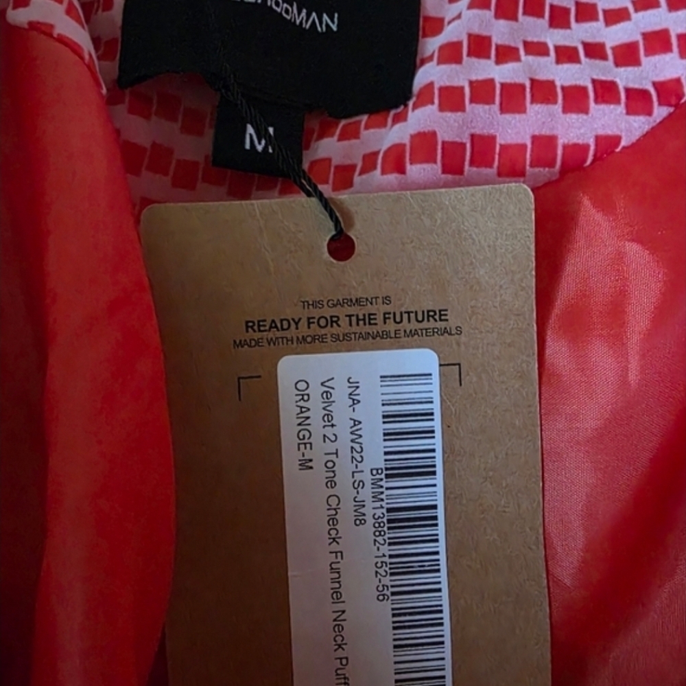 ​NWT Unisex Velvet Checkerboard Puffer - Gender Neutral Style. Men M - Women L - Picture 3 of 14